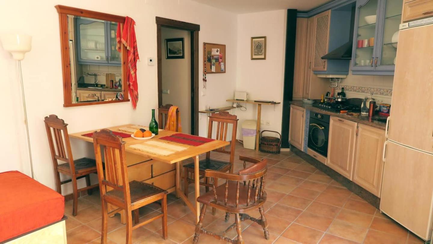 Apartamento Charming Albaicin Patio Flat Free Onsite Parking Granada Exterior foto