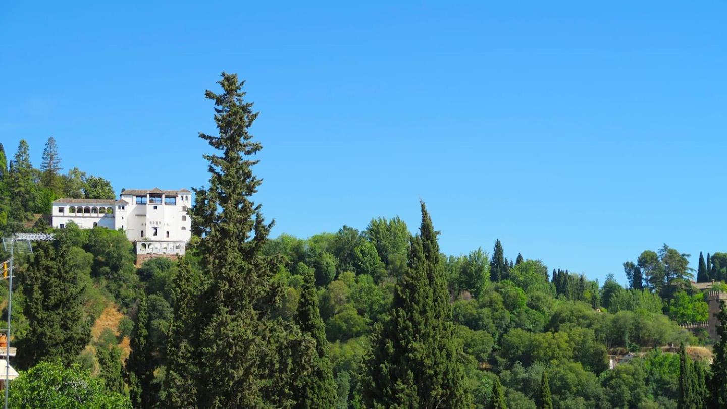 Apartamento Charming Albaicin Patio Flat Free Onsite Parking Granada Exterior foto